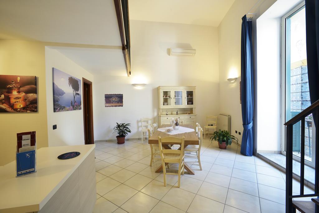 Italia Apartment ナポリ エクステリア 写真